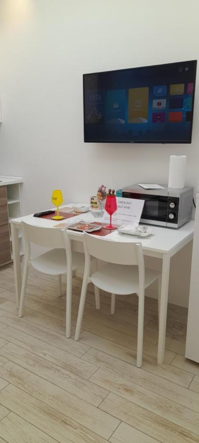 Barbara Classy Apartment 101 Syracuse ภายนอก รูปภาพ