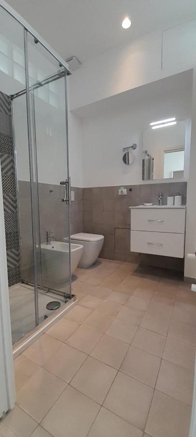 Barbara Classy Apartment 101 Syracuse ภายนอก รูปภาพ