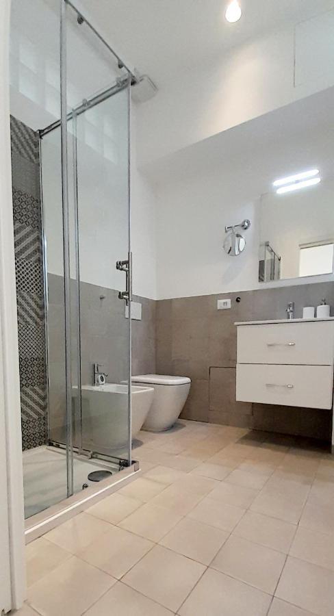 Barbara Classy Apartment 101 Syracuse ภายนอก รูปภาพ