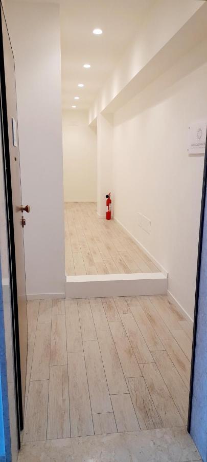 Barbara Classy Apartment 101 Syracuse ภายนอก รูปภาพ