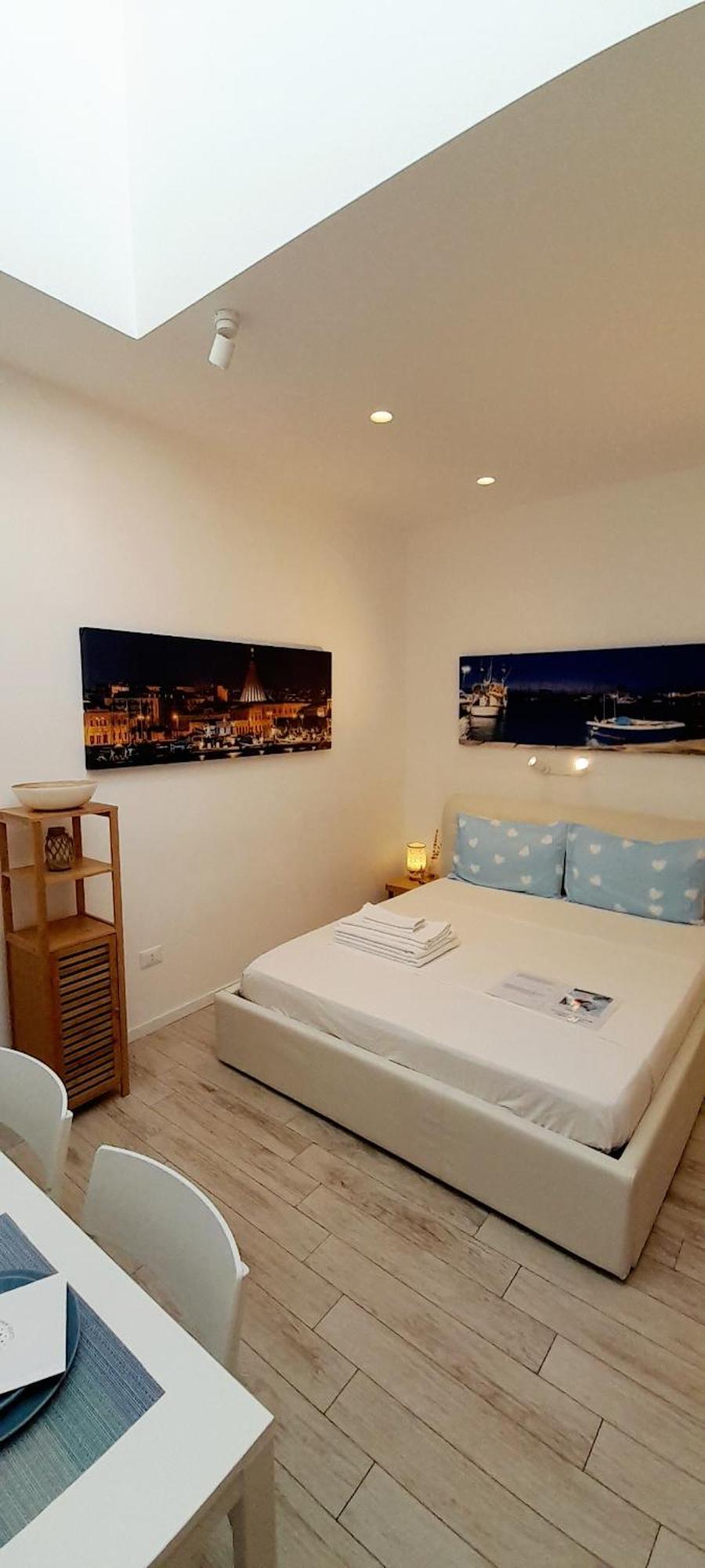 Barbara Classy Apartment 101 Syracuse ภายนอก รูปภาพ